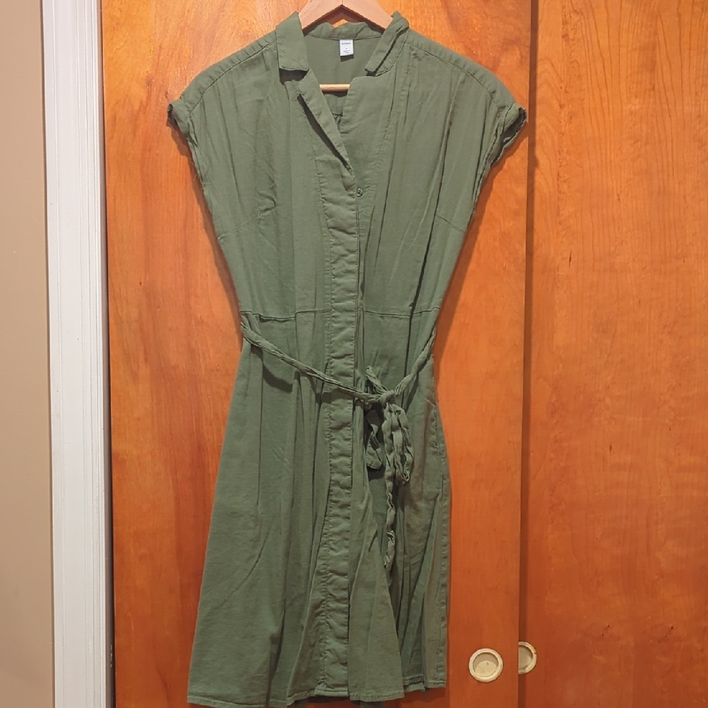Old Navy Forest Green Midi Dress